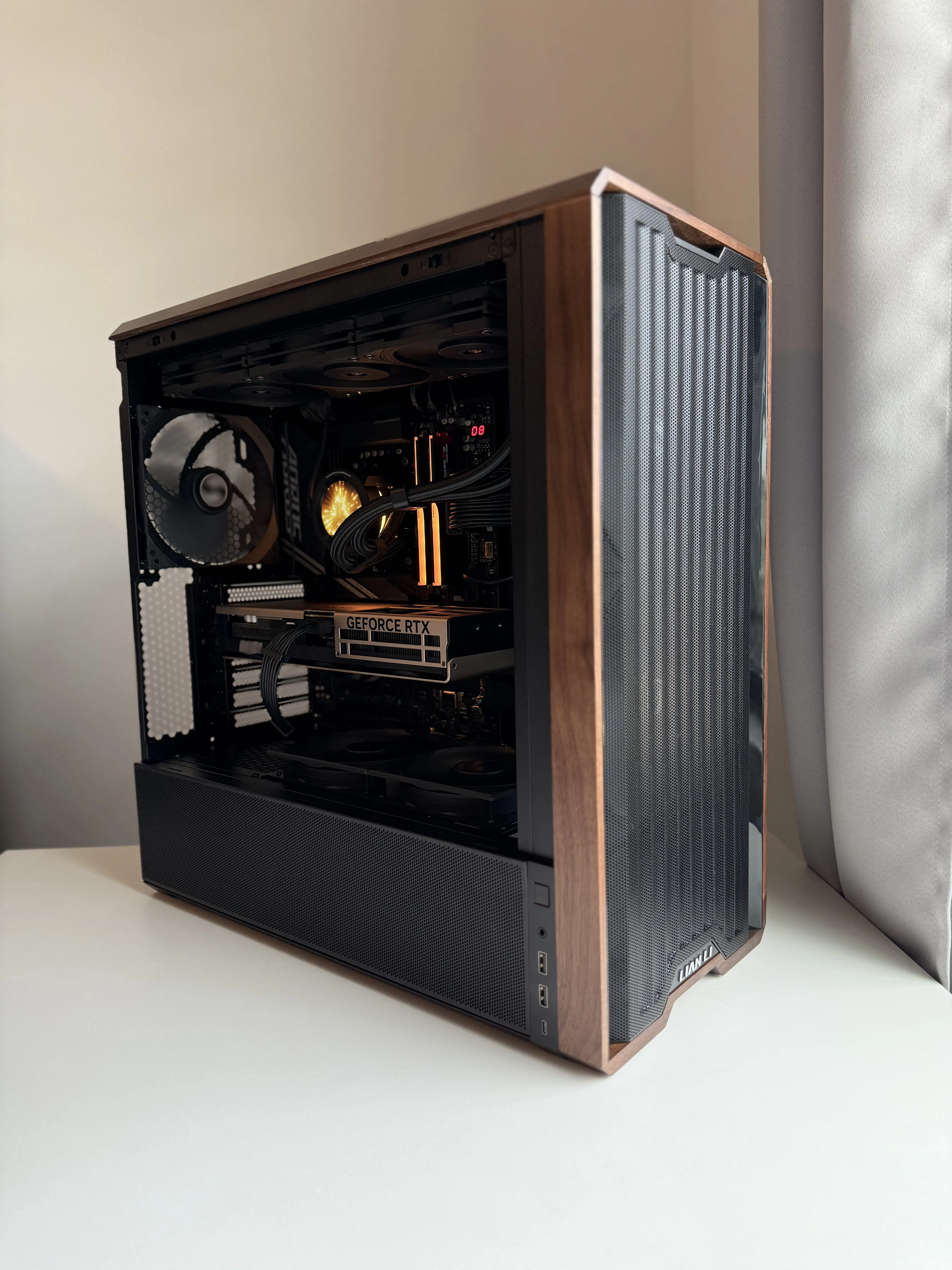 (9800X3D/5070Ti) LANCOOL 217