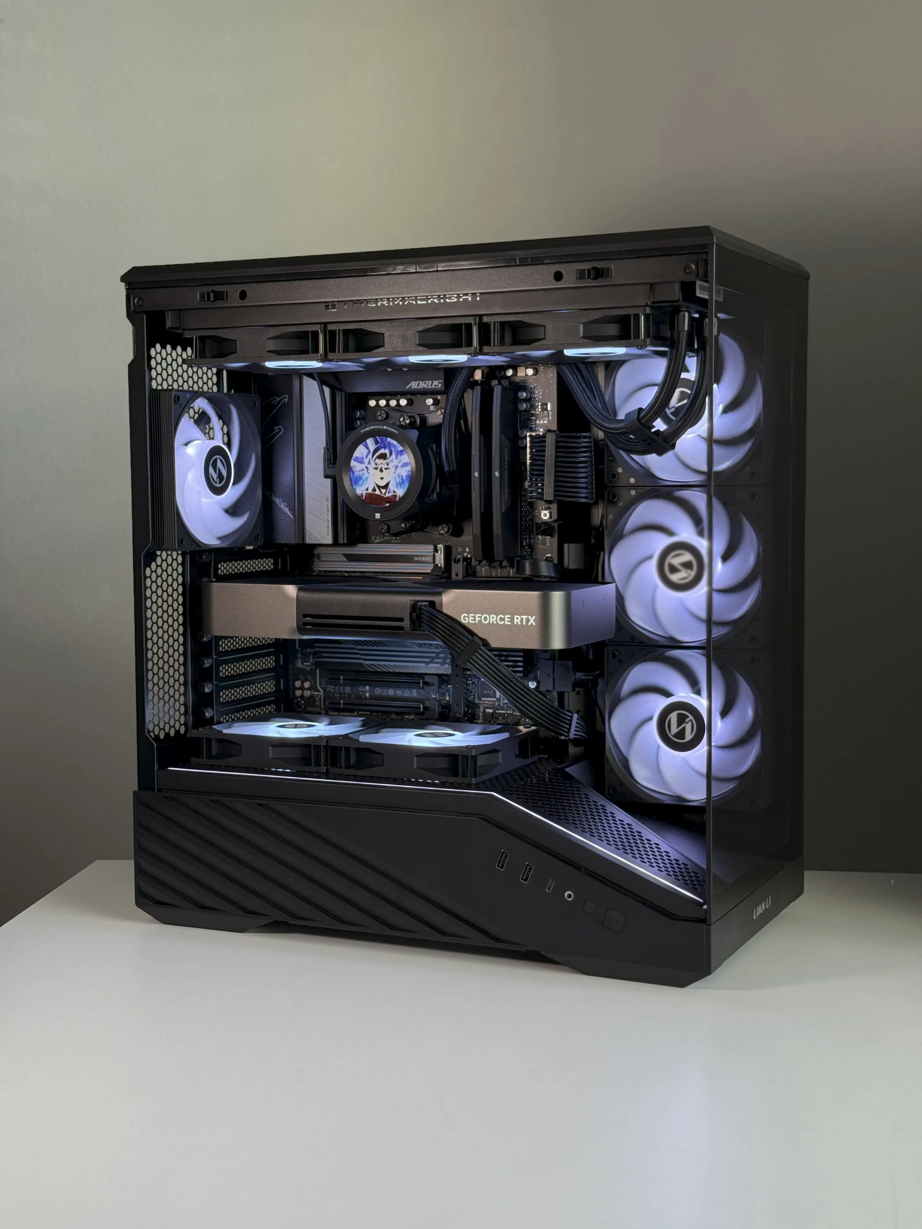 (7800X3D/5080) LIAN LI V100R photo 3