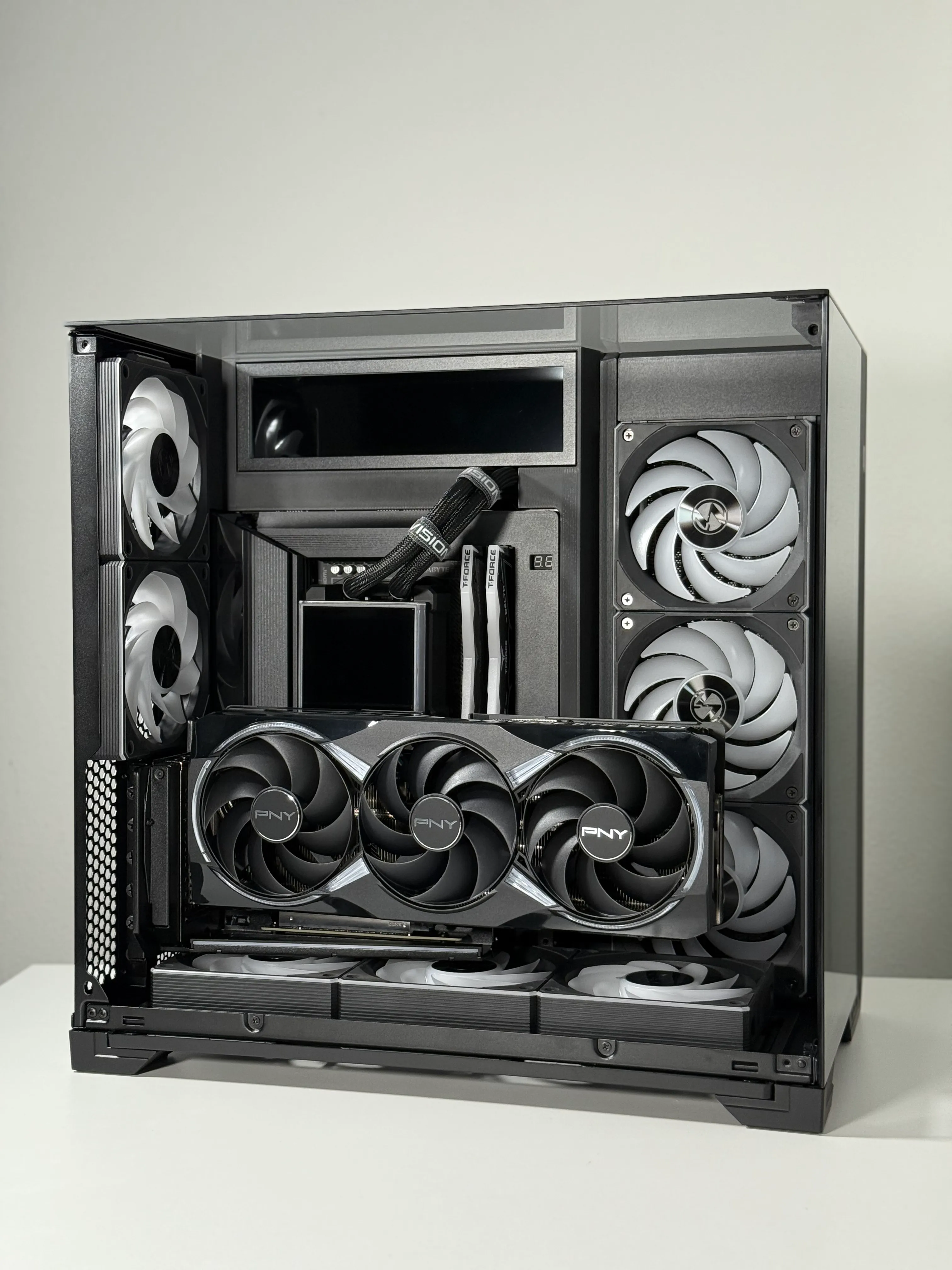 (9800X3D/5080) O11 Vision Compact VGPU